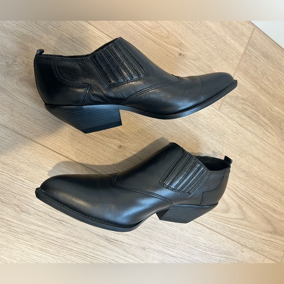 Y2K Zodiac Western Point Toe Shootie Bootie 8 Black Suede Leather Ankle Boot - Picture 6 of 9